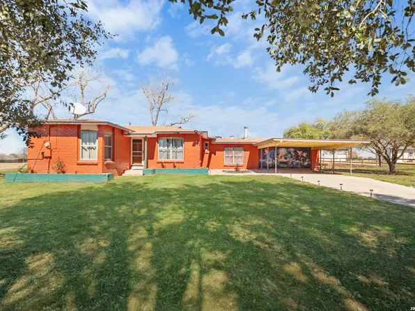 12055 FM 1346, St Hedwig, TX 78152