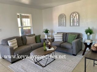 1809 Girard Blvd SE, Albuquerque, NM 87106
