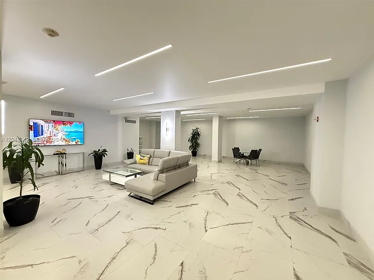 1904 S Ocean Dr #1607 — Photo 26