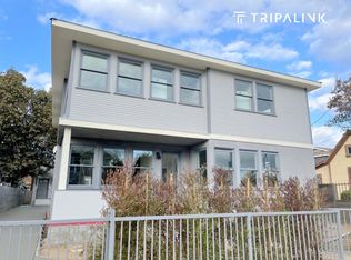 1327 W 24th St, Los Angeles, CA 90007