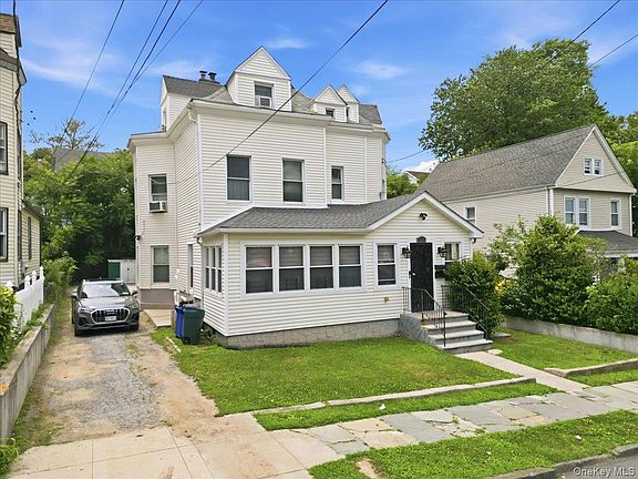 2nd image of 320 Highland Avenue