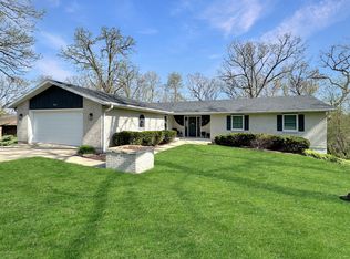 745 Santa Fe Dr, Freeport, IL 61032