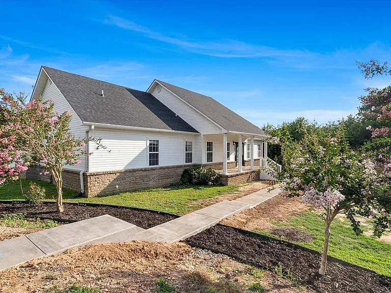 90 County Road 378 — Photo 10