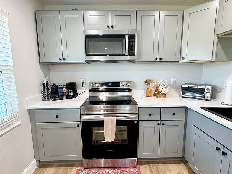 439 Carroll St — Photo 14