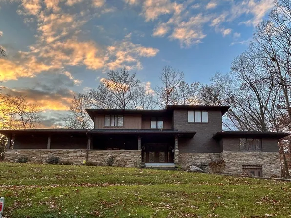 448 Woodland St, Ravenna, OH 44266