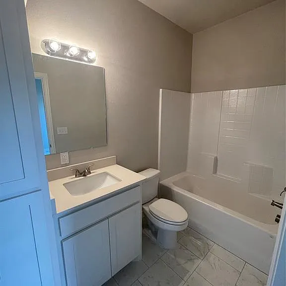 2829 Peony Dr — Photo 7