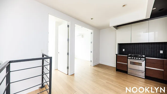 Rented by Nooklyn NYC LLC | media 18