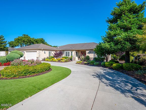 2nd image of 663 Misty Glen Pl