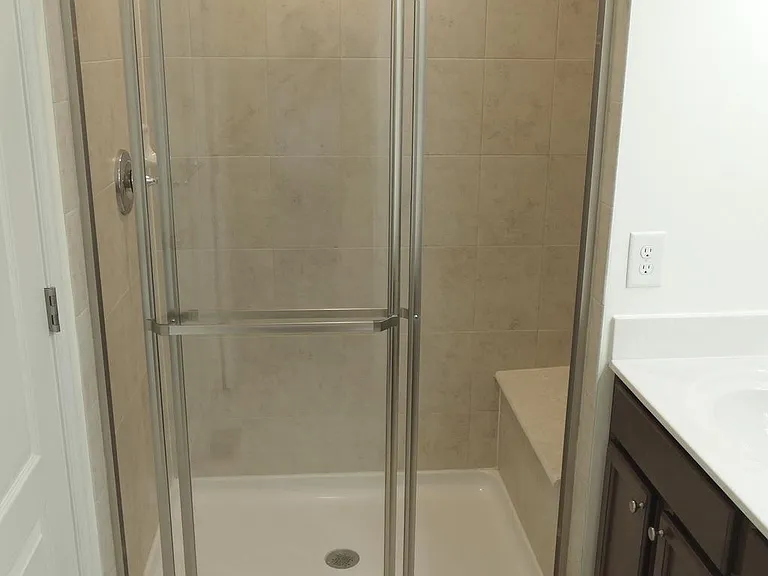 7706 Gaston Pl — Photo 15