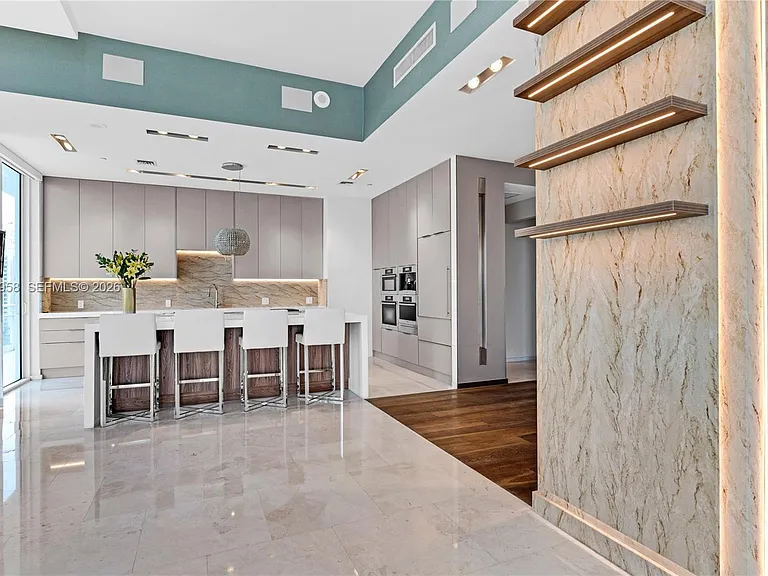900 Brickell Key Blvd #1002 — Photo 9