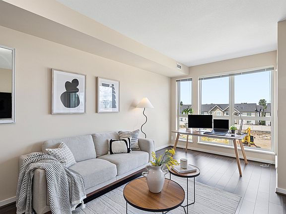2nd image of 4099 Stolberg St #366