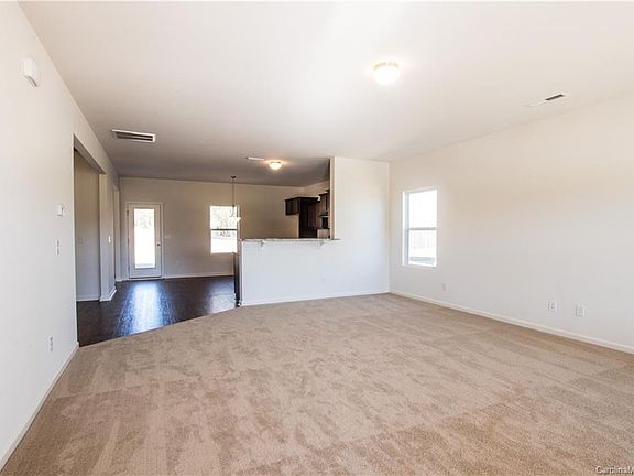 5th image of 189 Hidden Lakes Dr #511