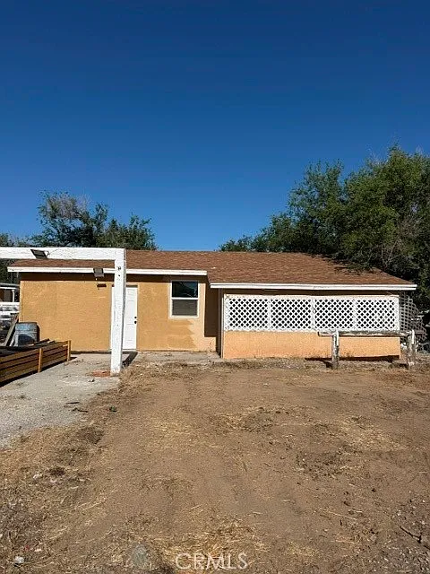 4 bed, 2.5 bath, 1600 sqft, $7,900 — Photo 2