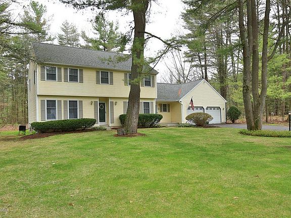 2nd image of 28 Rolling Hills Dr