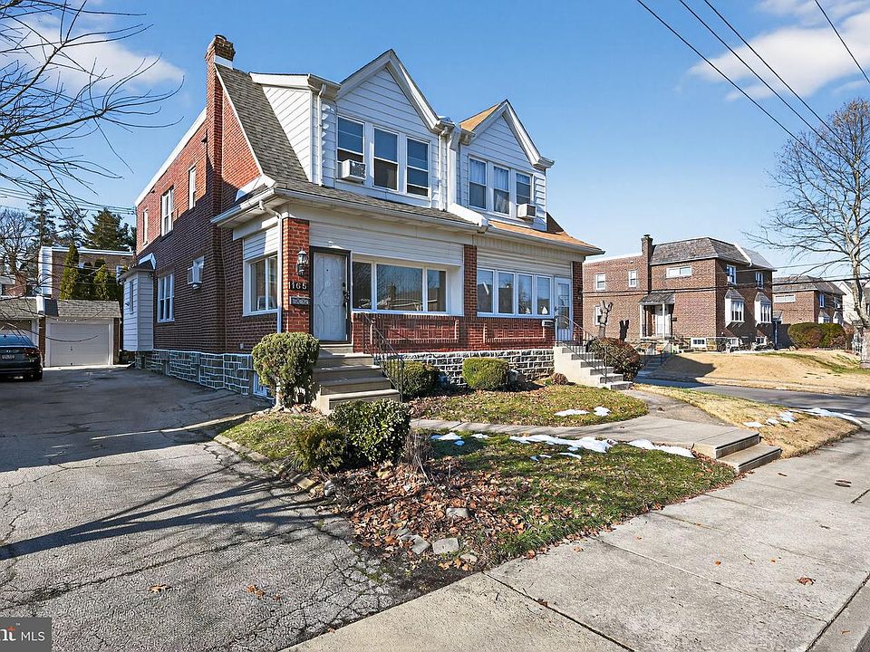 1st image of 165 W Albemarle Ave