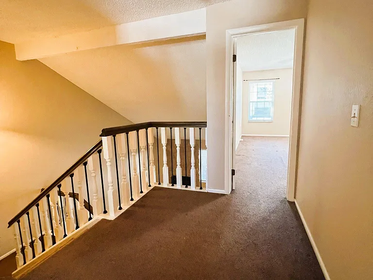 2826 S Wheeling Way — Photo 16