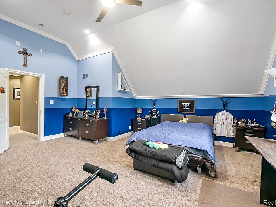 1750 Sadie Shore Dr, photo 25