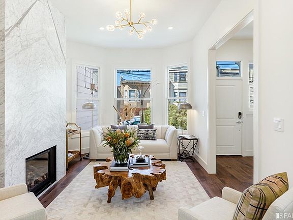 2nd image of 2323 Greenwich St