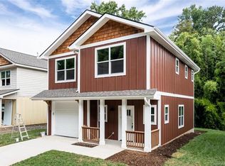 25 Crayton Park Dr #11, Asheville, NC 28803