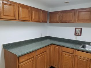 9222 Annapolis Rd, Lanham, MD 20706