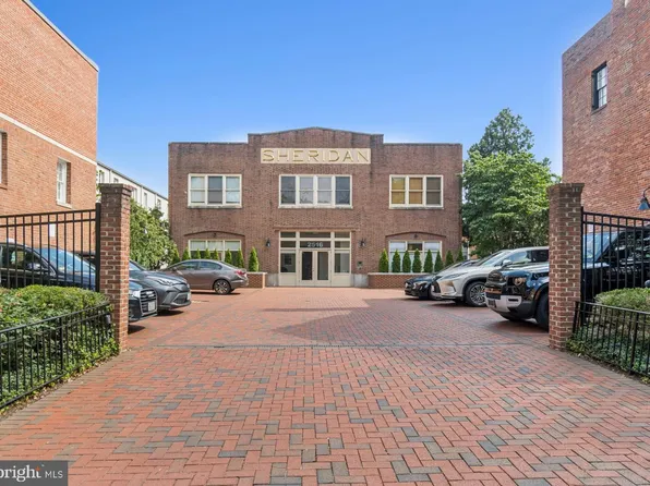 2516 Q St NW APT Q206, Washington, DC 20007