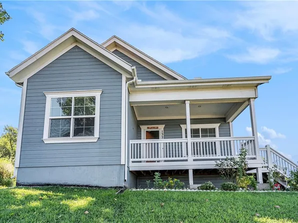 1329 Ann Ave, Kansas City, KS 66102