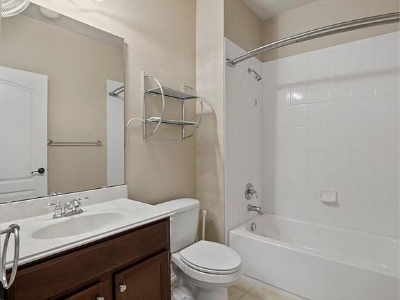 5th image of 3027 Stanfield Ave
