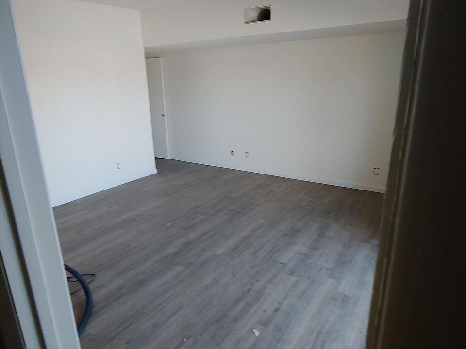 2nd image of 435 Anna Cir APT 3