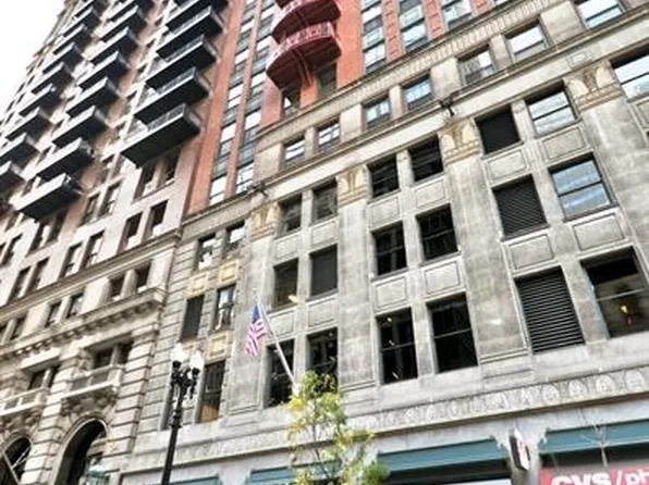 208 W Washington St, Chicago, IL
