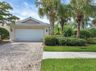 7786 Camminare Dr, Sarasota, FL 34238
