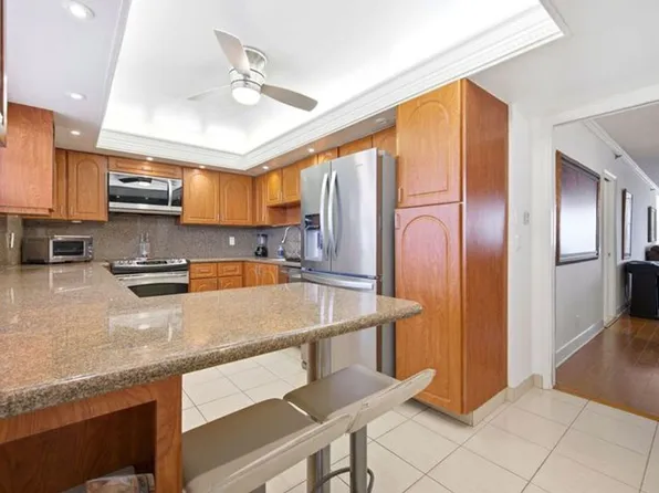 3507 Oaks Way APT 911, Pompano Beach, FL 33069