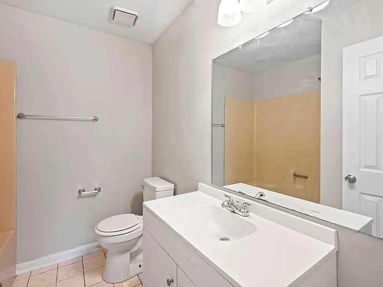 101 Walnut St — Photo 11