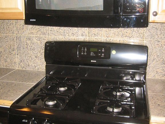 2nd image of 7974 Audubon Ave Unit B3