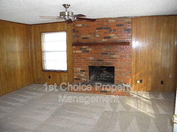 2nd image of 7043 Crosstimbers Ln