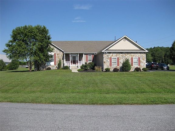 2nd image of 23312 Greenbank Dr