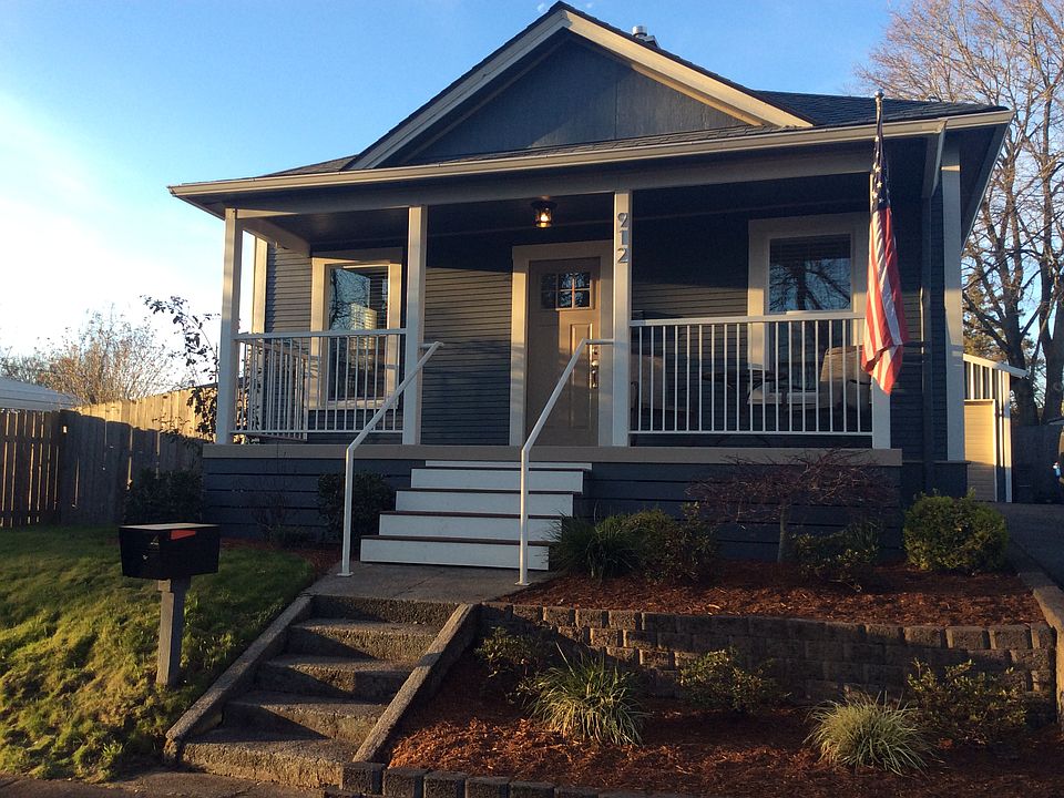 1st image of 912 W 23rd St