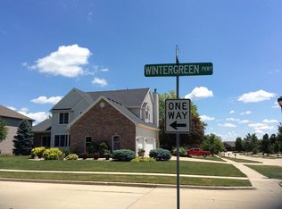 1702 Wintergreen Pkwy, Normal, IL 61761