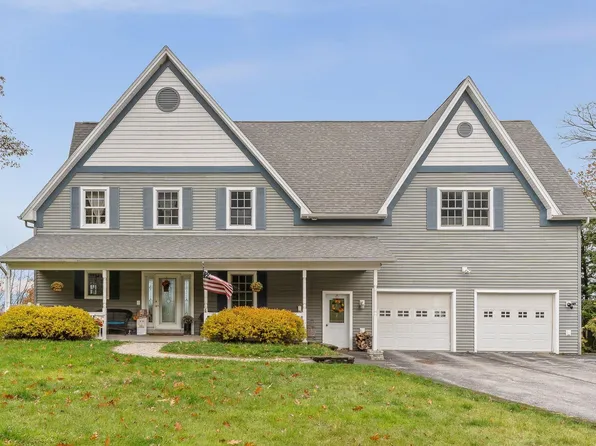 135 Hillcrest Heights, St. Albans Town, VT 05478