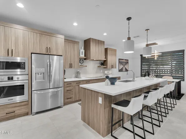 168 E HEARNE Way, Gilbert, AZ 85234