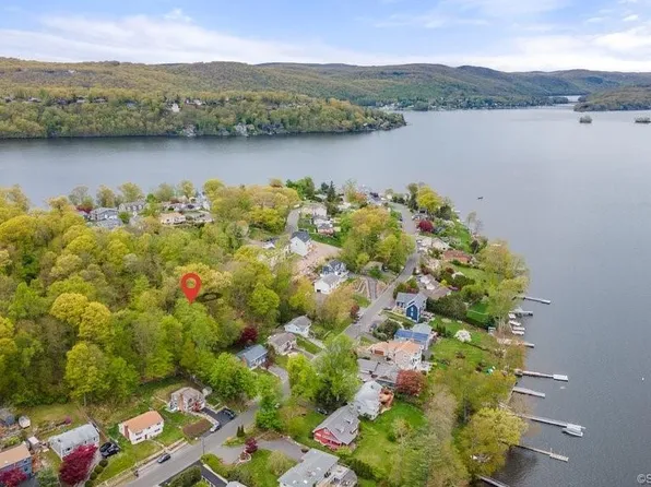 71 Clearview Drive, Brookfield, CT 06804