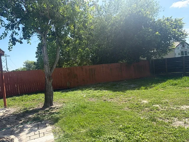 4249 Starlite Ln — Photo 2