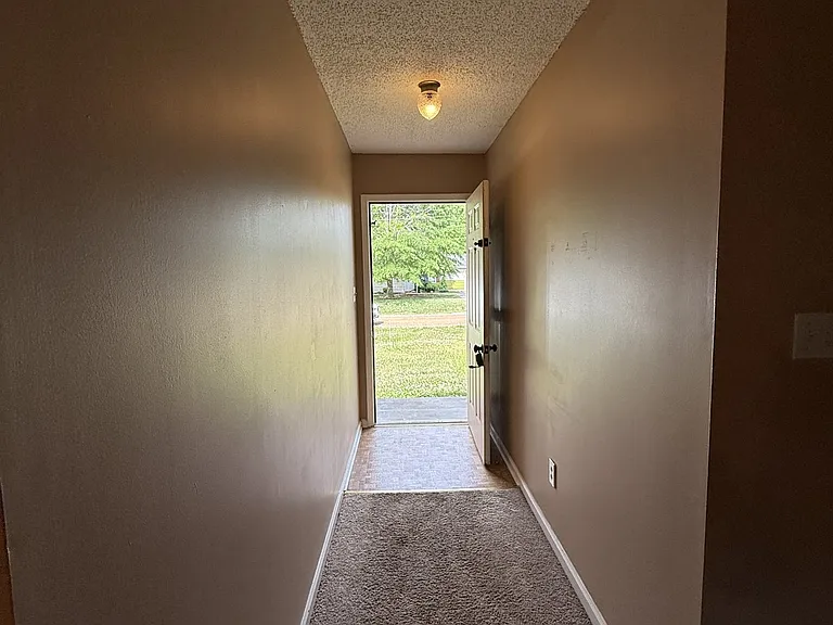 1908 Catchings Dr NW — Photo 7