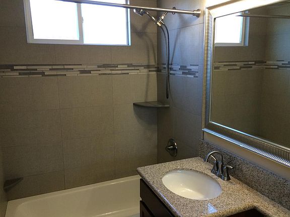 5th image of 4534 College Ave