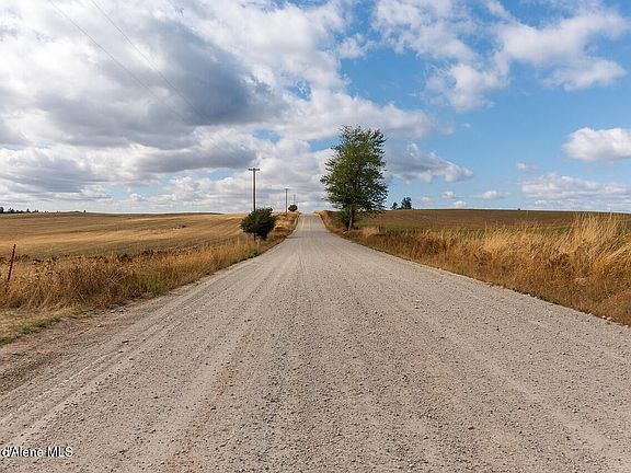 2nd image of E Van Dusen Rd