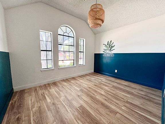 guest bedroom 1