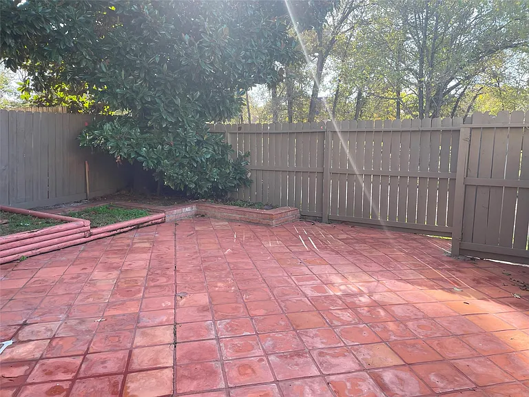 12315 Glenview Dr — Photo 9