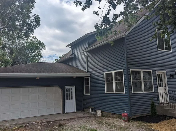 634 West St, New Haven, IN 46774