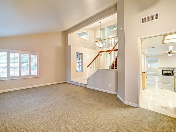 5th image of 28633 Sycamore Dr