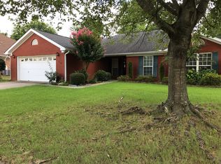 110 Bridgeway Ln, Madison, AL 35758