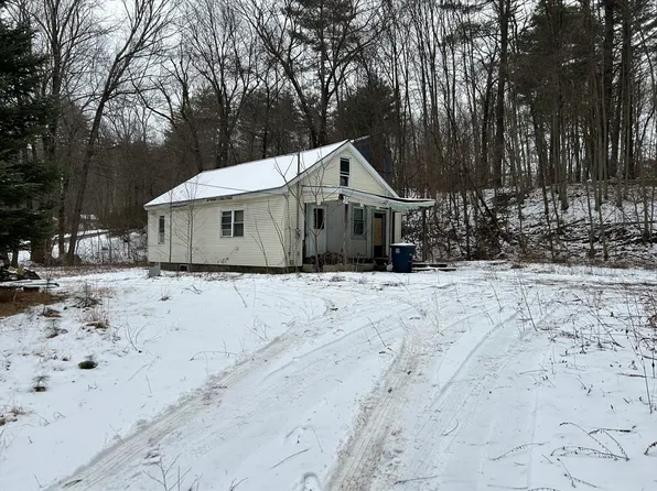 230 Dresser Hill Rd, Southbridge, MA 01550